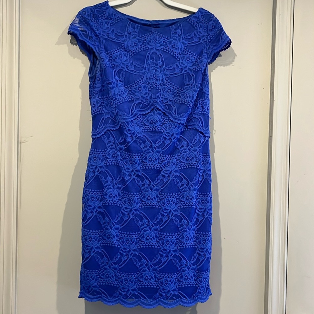 Royal blue Bebe spring/summer dress! Cut out in the back!!! Like new!